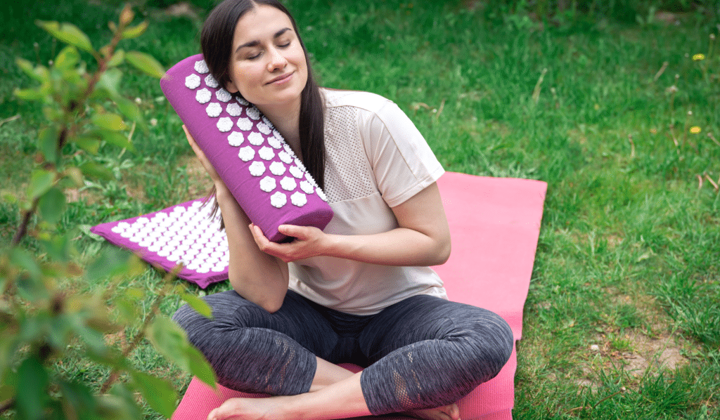 Who Should Not Use an Acupressure Mat for Weight Loss?